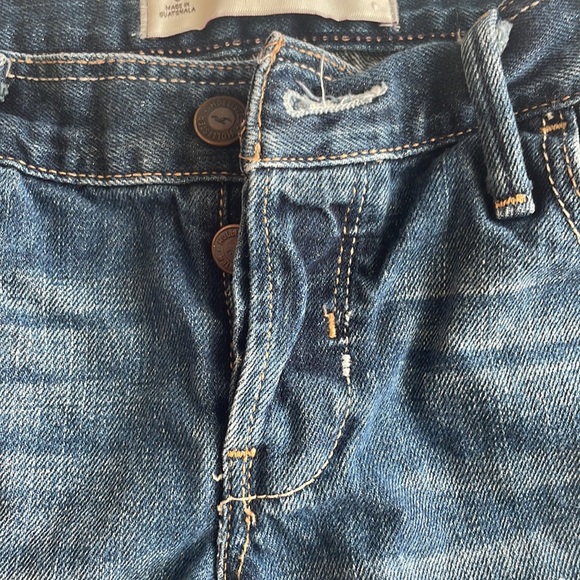 hollister ripped jean shorts - Picture 5 of 11